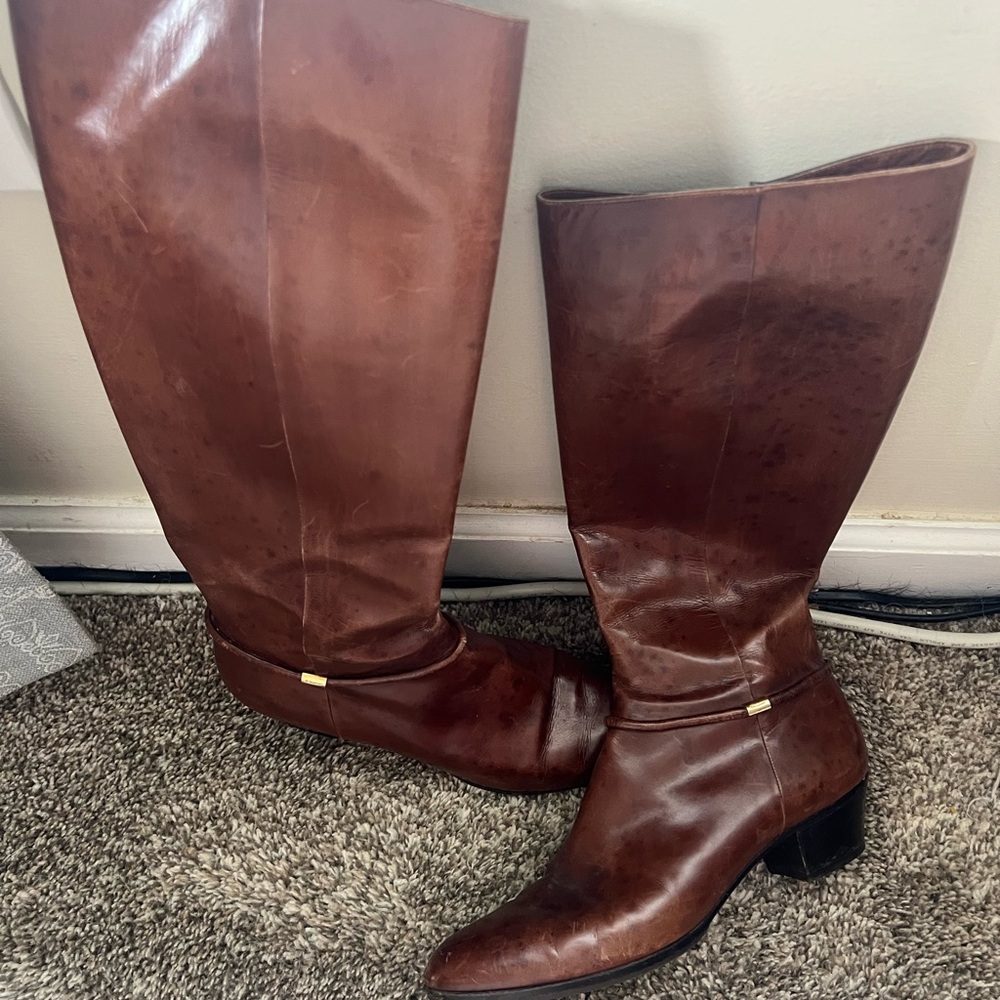 SALVATORE FERRAGAMO Fine Italian Leather Riding Boots.